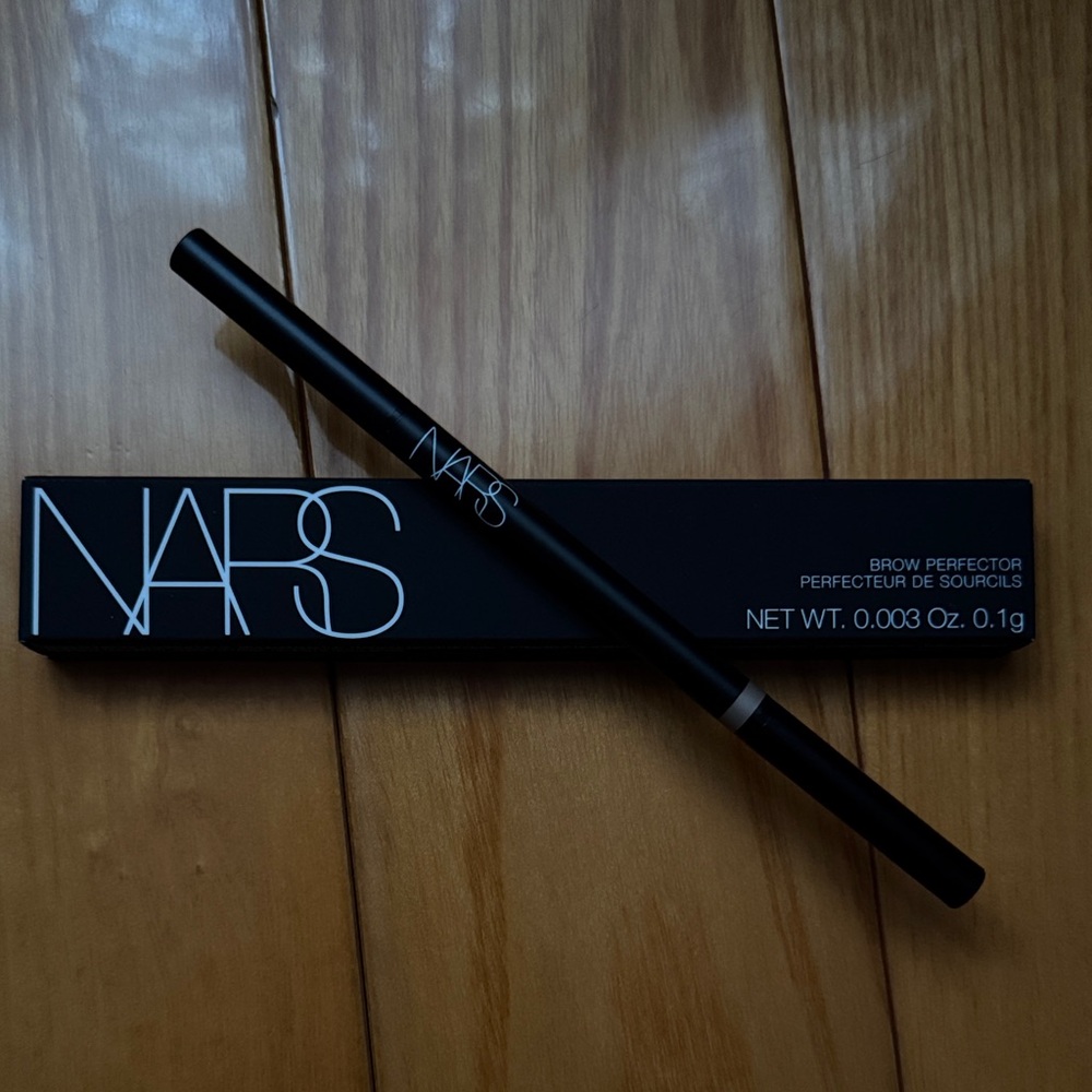 NARS Brow Perfector in Goma